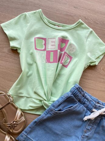 fernandaramoskids com br Blusa Cropped Infantil Feminino Manga Curta Be Kind Verde 1