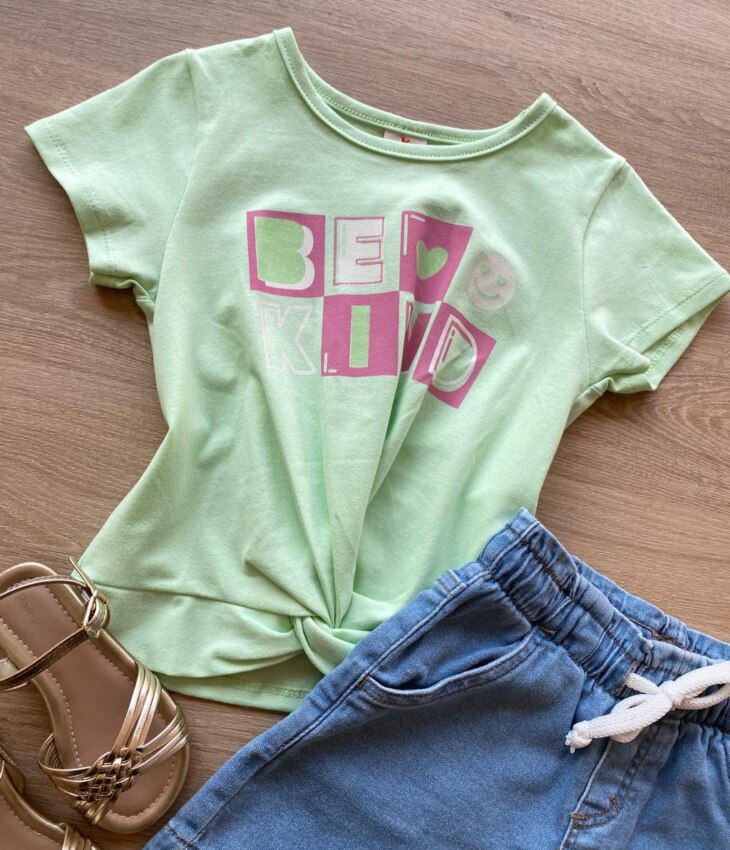 fernandaramoskids com br Blusa Cropped Infantil Feminino Manga Curta Be Kind Verde 1