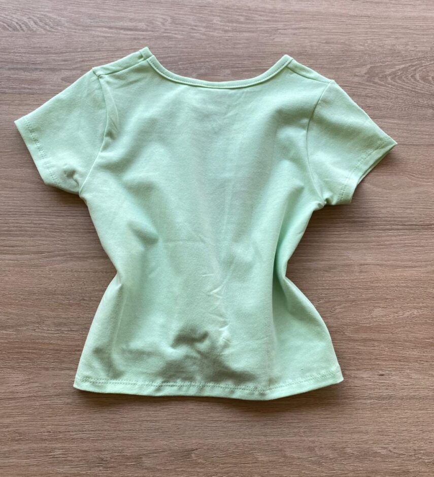 fernandaramoskids com br Blusa Cropped Infantil Feminino Manga Curta Be Kind Verde 2