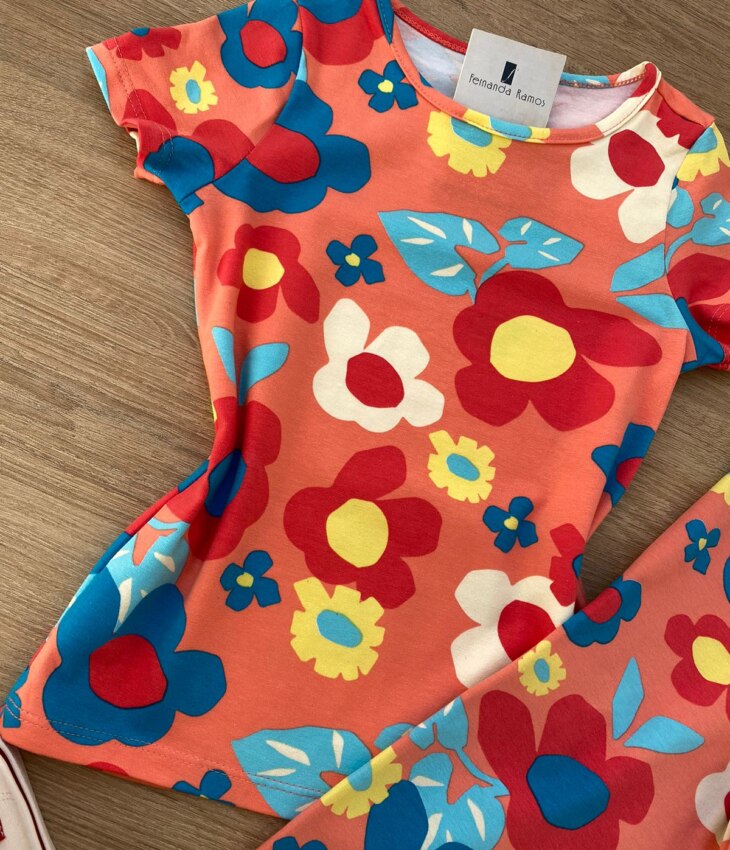 fernandaramoskids com br Blusa Infantil Feminina Manga Curta Justa Floral Fundo Rosa 1
