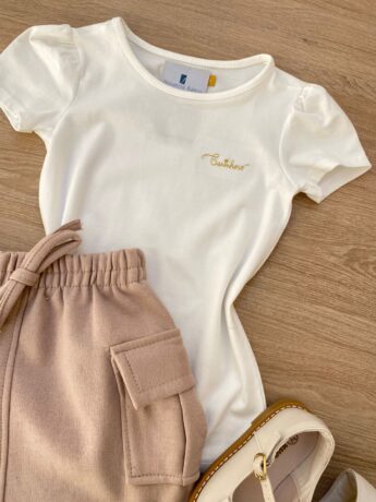 fernandaramoskids com br Blusa Manga Curta Infantil Feminina Tradicional Off White 1