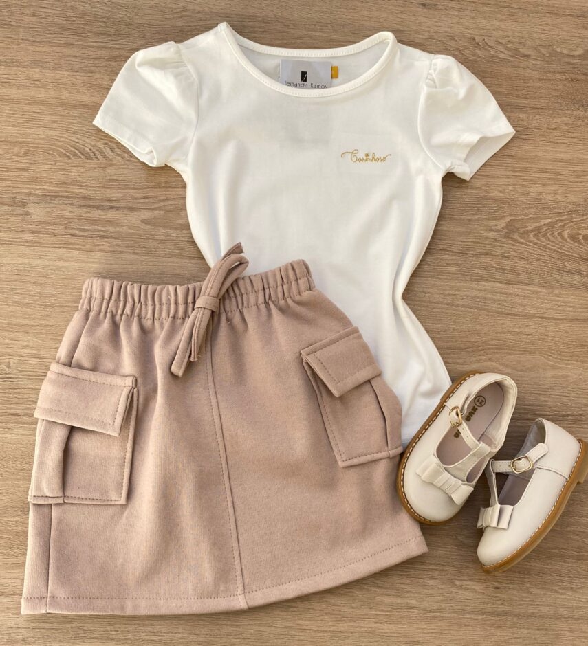 Blusa Manga Curta Infantil Feminina Tradicional Off White Fernanda Ramos Kids