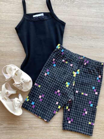 Blusa Regata Infantil Feminina Detalhe em Renda Preta Fernanda Ramos Kids