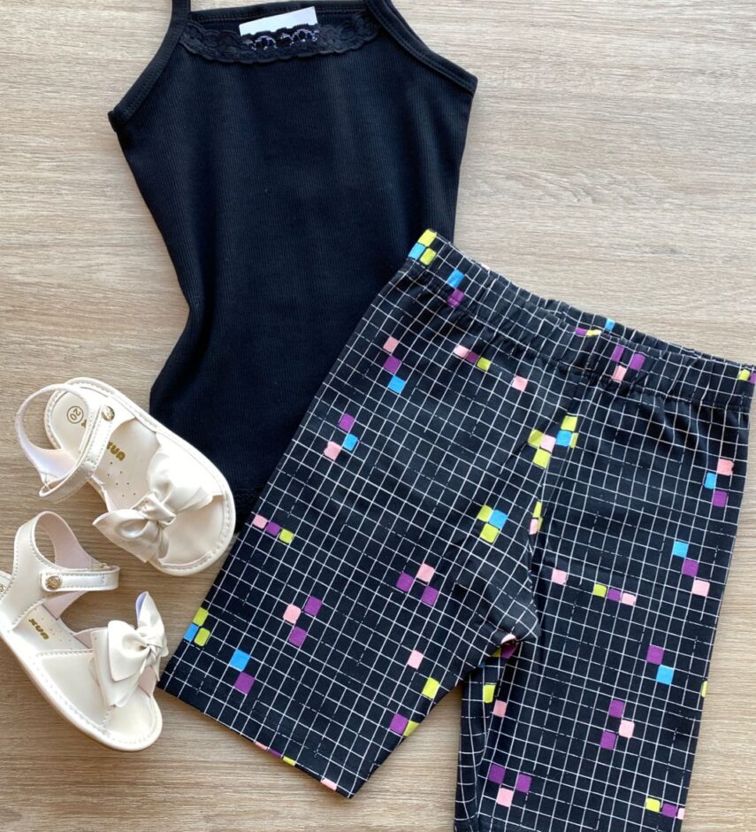 Blusa Regata Infantil Feminina Detalhe em Renda Preta Fernanda Ramos Kids