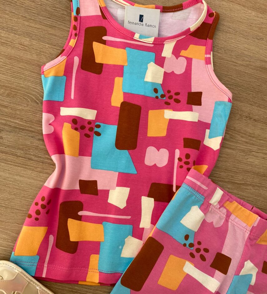 fernandaramoskids com br Blusa Regata Infantil Feminina Justa Estampada Fundo Rosa 1