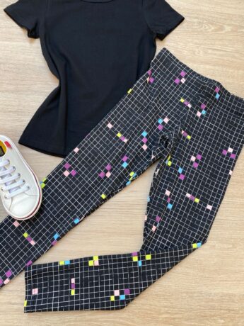 fernandaramoskids com br Calça Legging Infantil Feminina Estampada Xadrez Preta 1