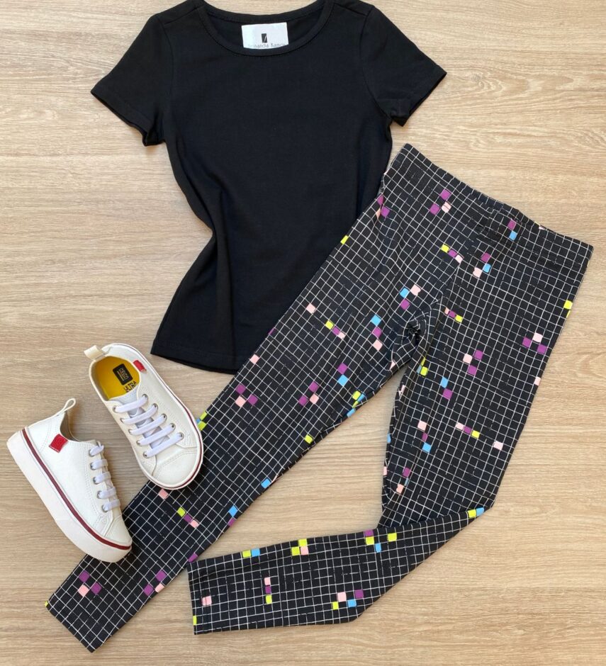 Calça Legging Infantil Feminina Estampada Xadrez Preta Fernanda Ramos Kids