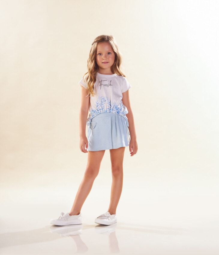 Conjunto Infantil Feminino Blusa com Detalhe de Amarração do Lado Short Linho Fernanda Ramos Kids