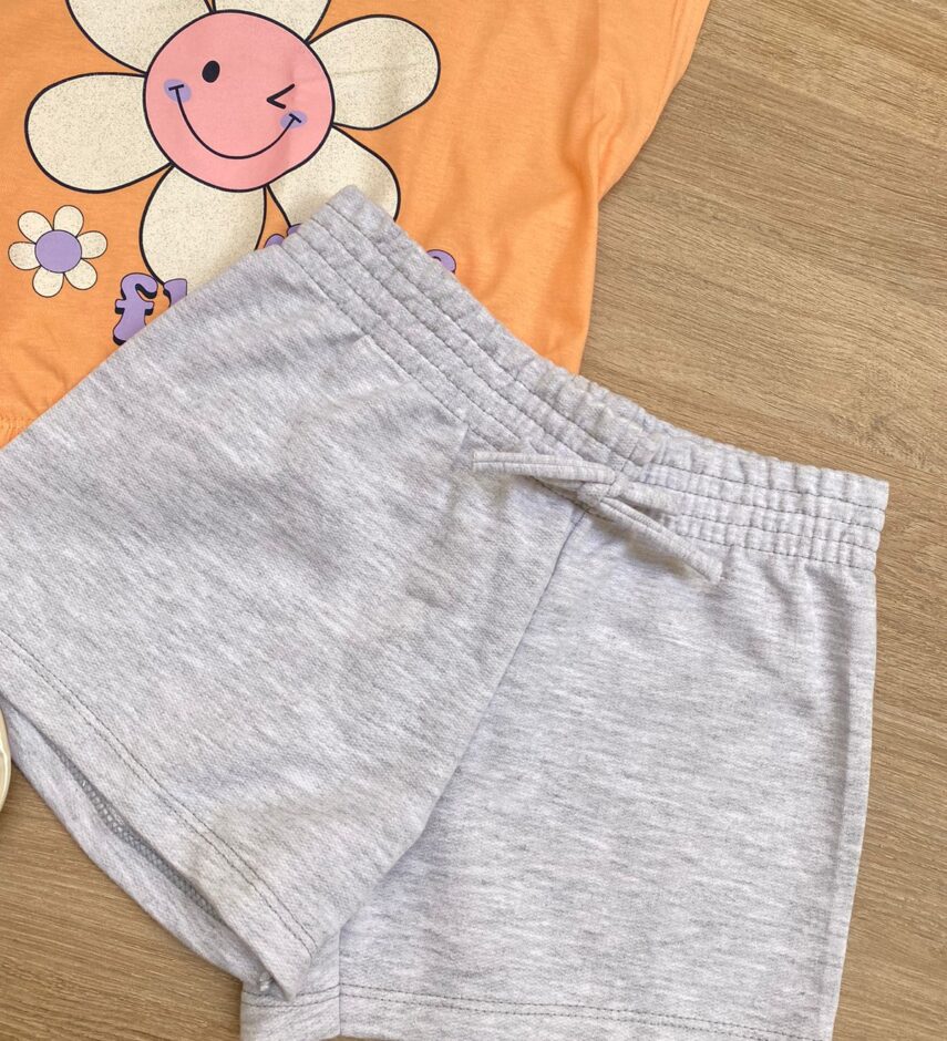 fernandaramoskids com br Conjunto Infantil Feminino Blusa com Elástico Salmão Short Cinza 2