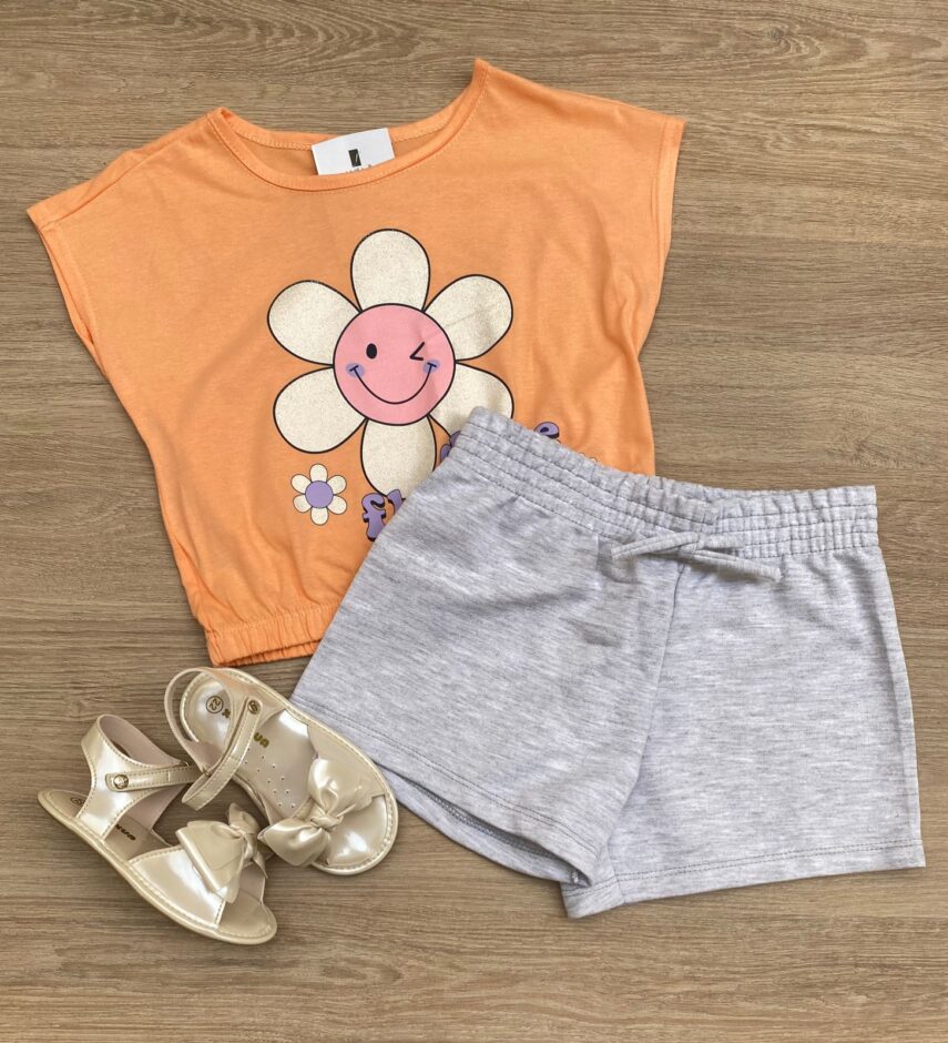 Conjunto Infantil Feminino Blusa com Elástico Salmão Short Cinza Fernanda Ramos Kids