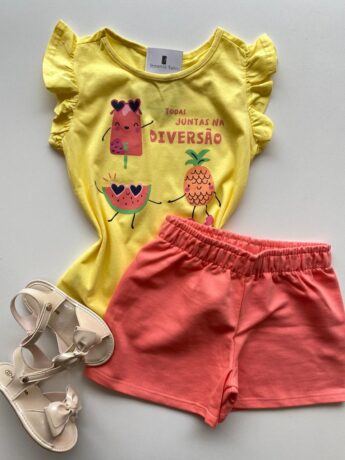 Conjunto Infantil Feminino Blusa com Estampa Amarelo Short Salmão Fernanda Ramos Kids