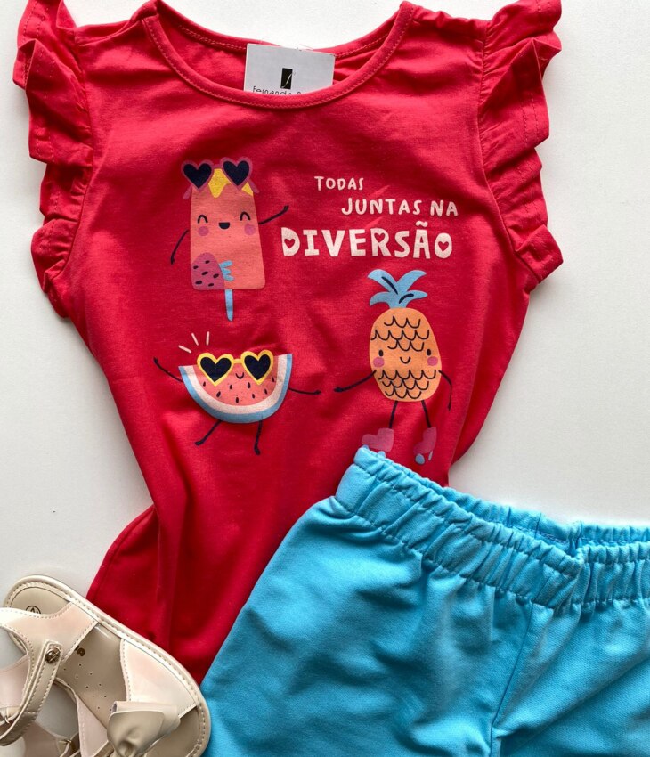 fernandaramoskids com br Conjunto Infantil Feminino Blusa com Estampa Rosa Escuro Short Azul 1