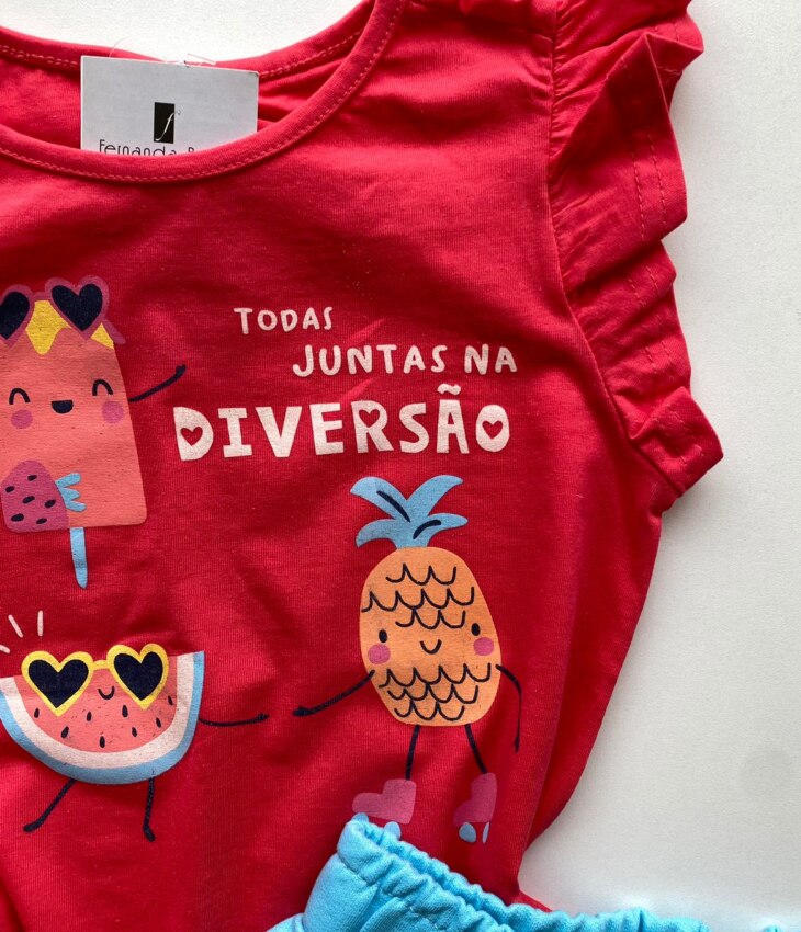 fernandaramoskids com br Conjunto Infantil Feminino Blusa com Estampa Rosa Escuro Short Azul 2