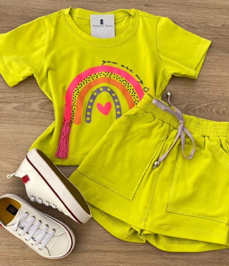 Conjunto Infantil Feminino Blusa Cropped Arco Iris e Short Saia Verde Lima Fernanda Ramos Kids