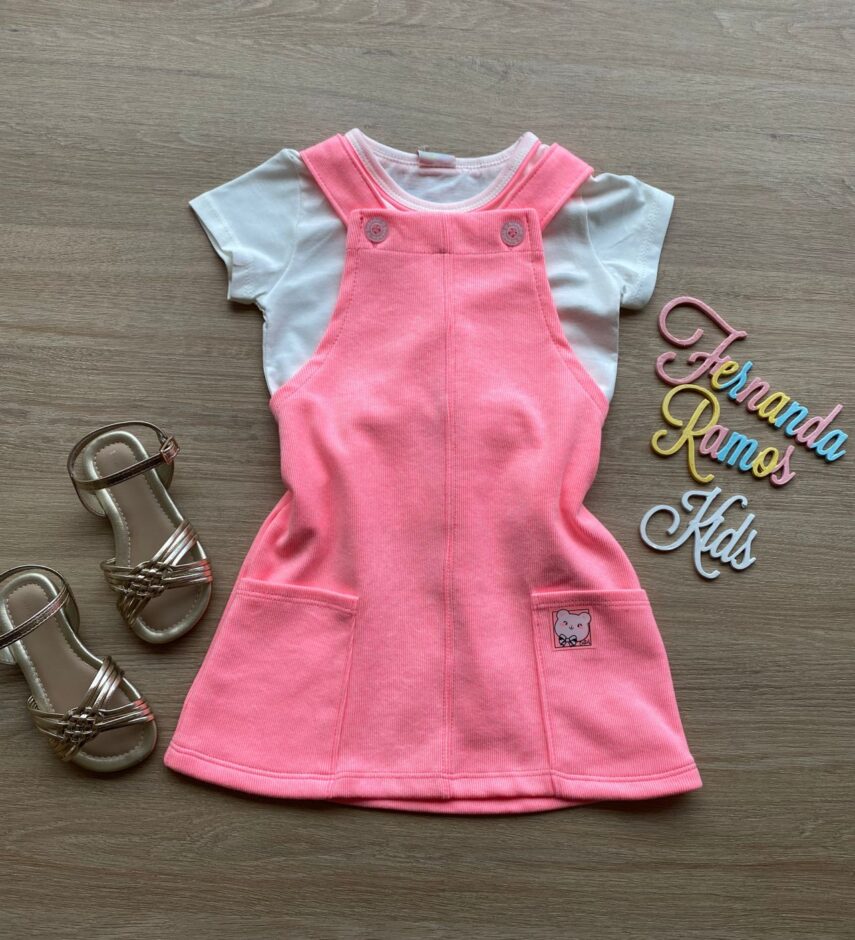 Conjunto Infantil Feminino Blusa Cropped Branca e Salopete Pink Flúor Fernanda Ramos Kids