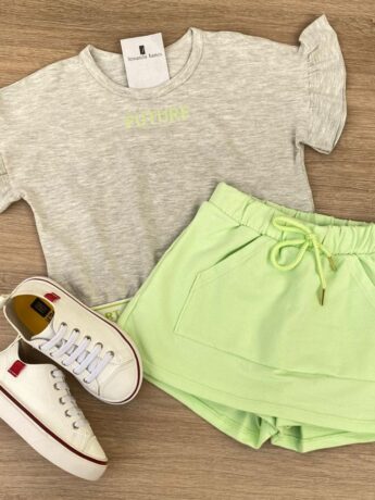fernandaramoskids com br Conjunto Infantil Feminino Blusa Cropped Cinza Short Saia Verde 1