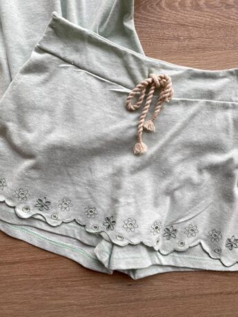 fernandaramoskids com br Conjunto Infantil Feminino Blusa Cropped Short Saia Verde Água 1