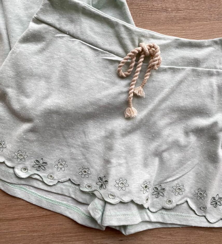 fernandaramoskids com br Conjunto Infantil Feminino Blusa Cropped Short Saia Verde Água 1