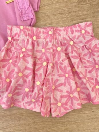 fernandaramoskids com br Conjunto Infantil Feminino Blusa e Short Estampa Floral Rosa 1