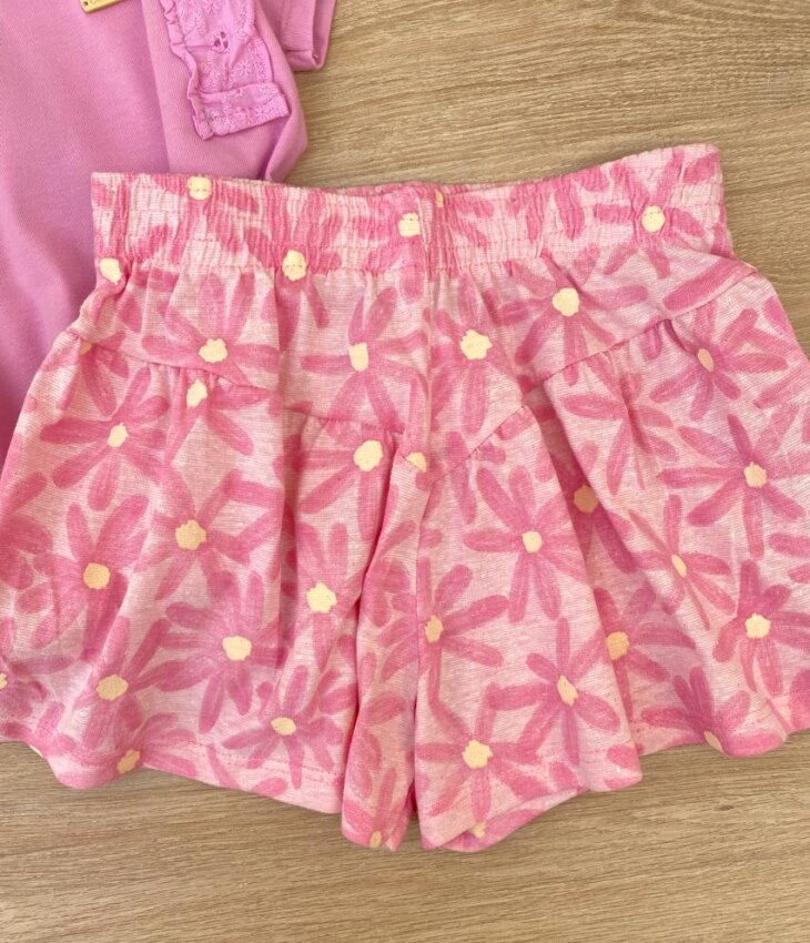 fernandaramoskids com br Conjunto Infantil Feminino Blusa e Short Estampa Floral Rosa 1