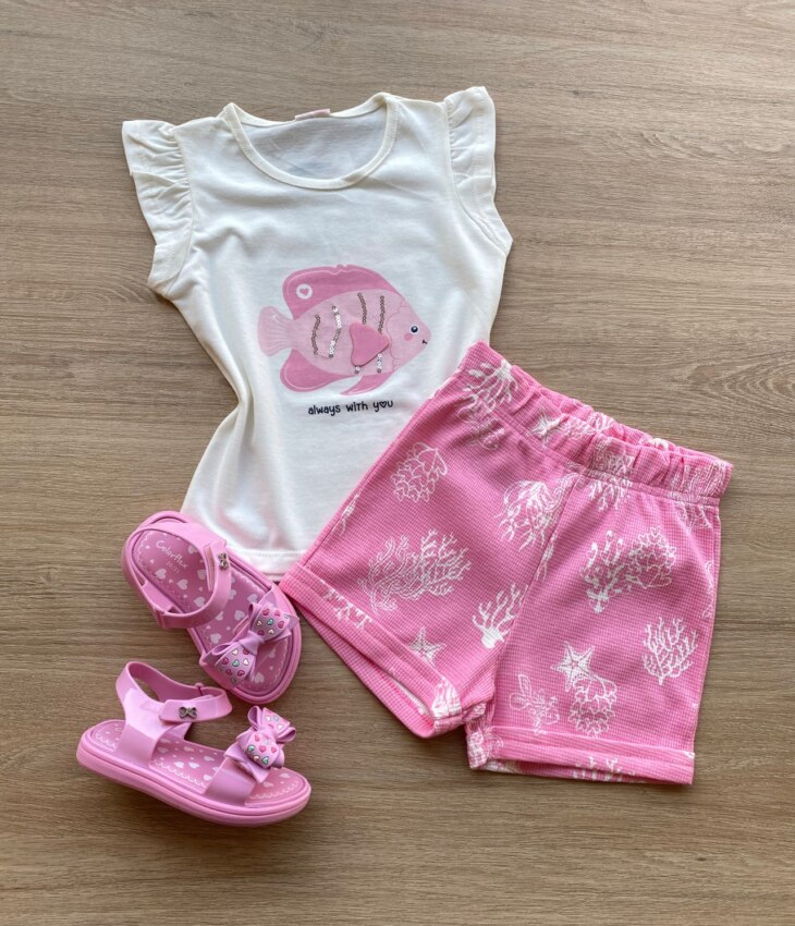 Conjunto Infantil Feminino Blusa Estampa de Peixe e Short Rosa Fernanda Ramos Kids