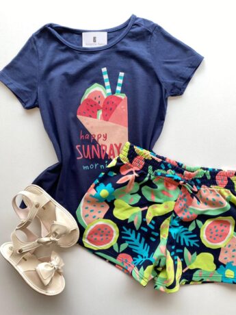 Conjunto Infantil Feminino Blusa Manga Curta Azul Marinho e Short Estampado Fernanda Ramos Kids