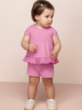 Conjunto Infantil Feminino Blusa Manga Curta com Detalhe e Short Rosa Fernanda Ramos Kids