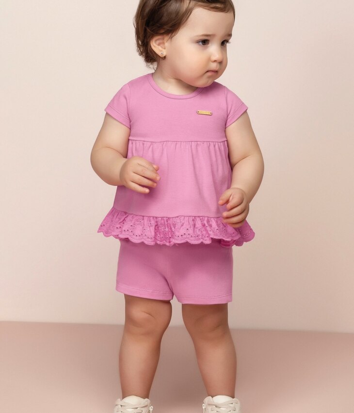 Conjunto Infantil Feminino Blusa Manga Curta com Detalhe e Short Rosa Fernanda Ramos Kids