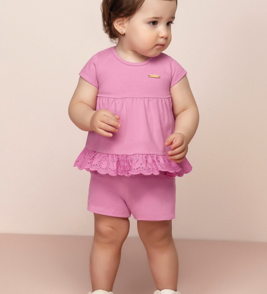 Conjunto Infantil Feminino Blusa Manga Curta com Detalhe e Short Rosa Fernanda Ramos Kids