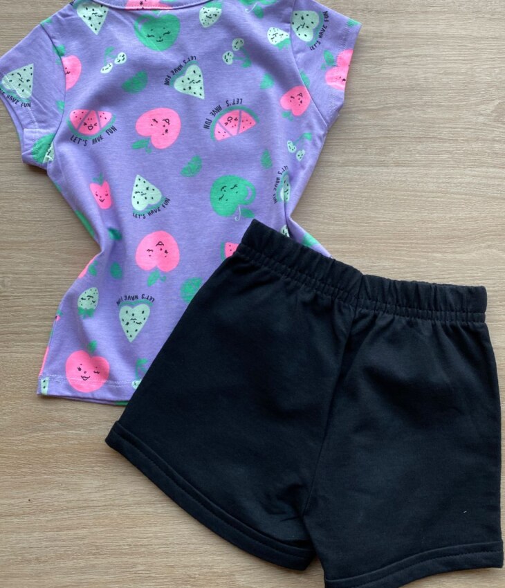 fernandaramoskids com br Conjunto Infantil Feminino Blusa Manga Curta Estampada e Short Preto 2