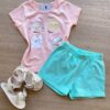 Conjunto Infantil Feminino Blusa Manga Curta Estampada Salmão e Short Verde Fernanda Ramos Kids