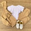 Conjunto Infantil Feminino Blusa Manga Curta + Jaqueta + Calça Bege Fernanda Ramos Kids