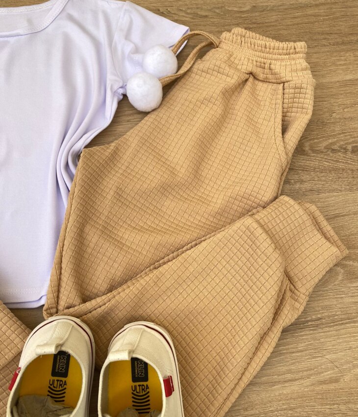 fernandaramoskids com br Conjunto Infantil Feminino Blusa Manga Curta + Jaqueta + Calça Bege 3