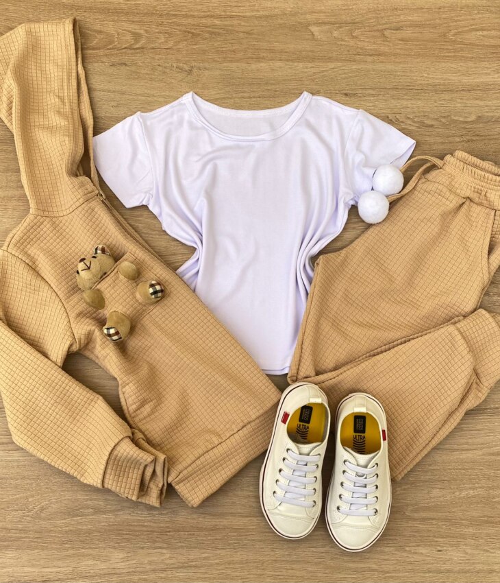Conjunto Infantil Feminino Blusa Manga Curta + Jaqueta + Calça Bege Fernanda Ramos Kids