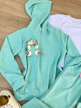 fernandaramoskids com br Conjunto Infantil Feminino Blusa Manga Curta + Jaqueta + Calça Verde 1