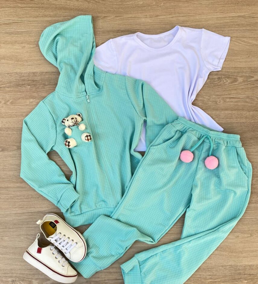 Conjunto Infantil Feminino Blusa Manga Curta + Jaqueta + Calça Verde Fernanda Ramos Kids