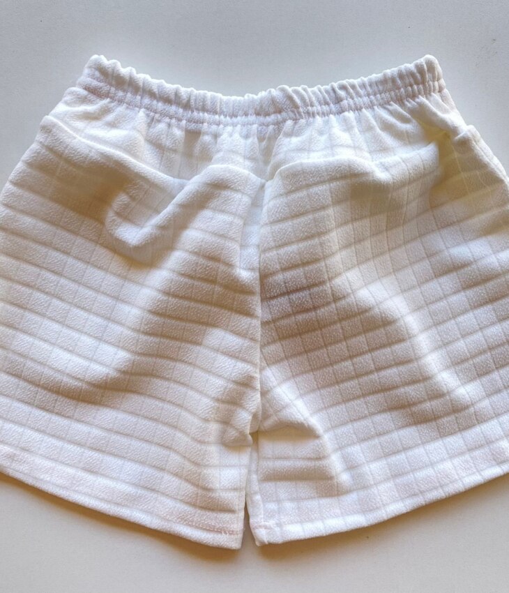 fernandaramoskids com br Conjunto Infantil Feminino Blusa Manga Curta Love e Short Branco 5