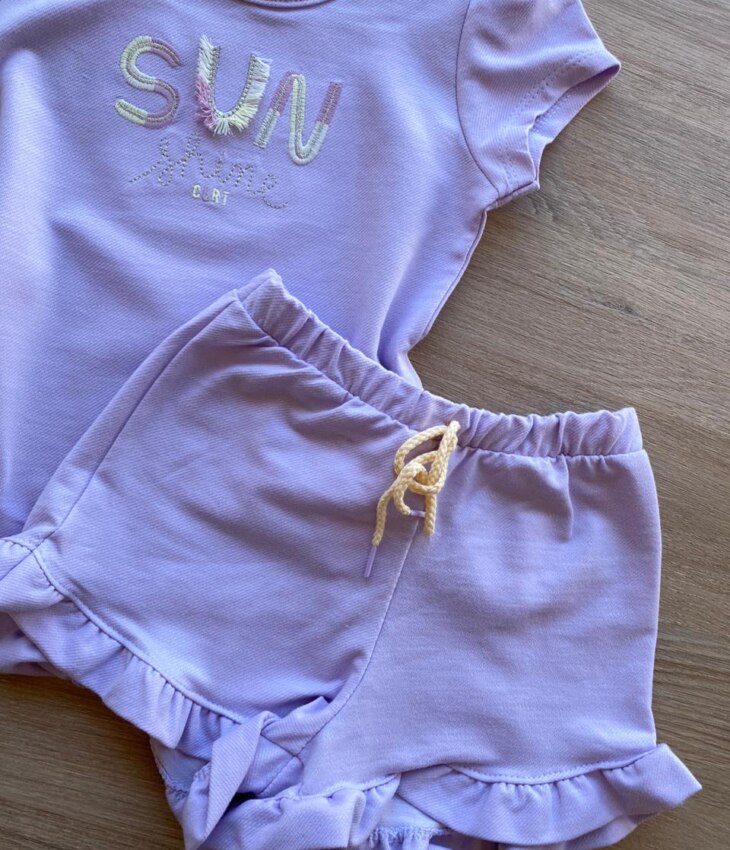 fernandaramoskids com br Conjunto Infantil Feminino Blusa Manga Curta Sun Shine e Short Lilás 2