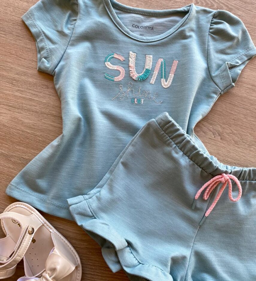 fernandaramoskids com br Conjunto Infantil Feminino Blusa Manga Curta Sun Shine e Short Verde 1
