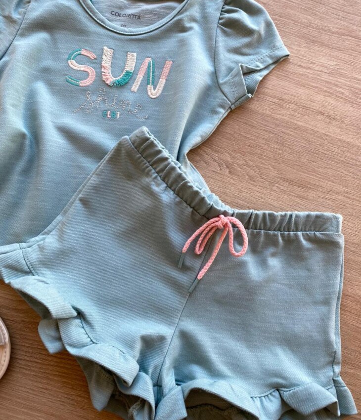 fernandaramoskids com br Conjunto Infantil Feminino Blusa Manga Curta Sun Shine e Short Verde 2