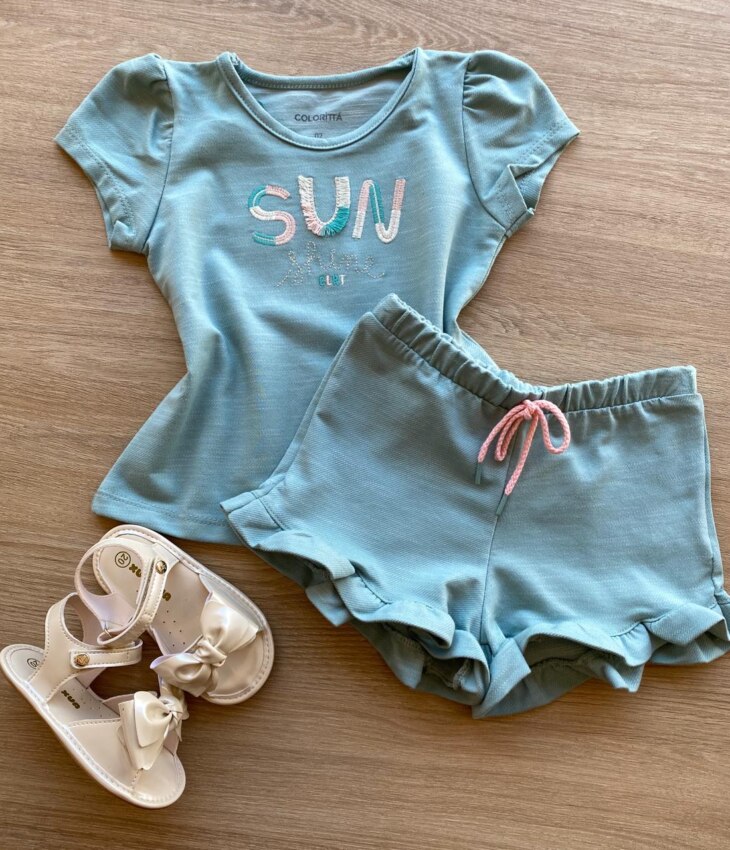 Conjunto Infantil Feminino Blusa Manga Curta Sun Shine e Short Verde Fernanda Ramos Kids