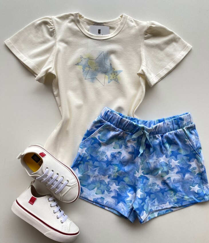 Conjunto Infantil Feminino Blusa Off White e Short Estampado Estrelas Fernanda Ramos Kids