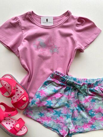 fernandaramoskids com br Conjunto Infantil Feminino Blusa Rosa e Short Estampado Estrelas 1