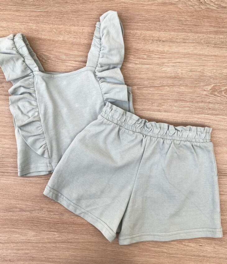 fernandaramoskids com br Conjunto Infantil Feminino Cropped com Babado e Short Verde 3