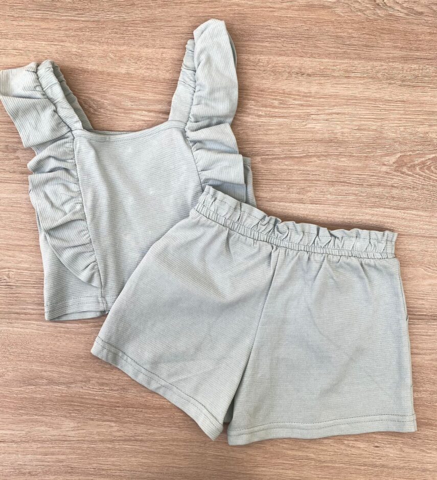 fernandaramoskids com br Conjunto Infantil Feminino Cropped com Babado e Short Verde 3