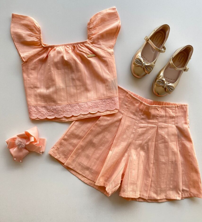 Conjunto Infantil Feminino Cropped com Detalhe e Short Laranja Fernanda Ramos Kids