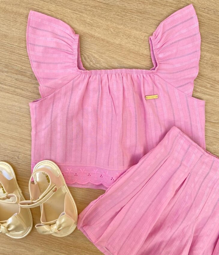 fernandaramoskids com br Conjunto Infantil Feminino Cropped com Detalhe e Short Rosa 1