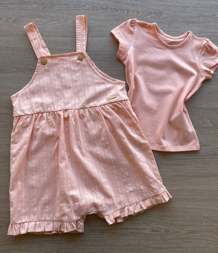 fernandaramoskids com br Conjunto Infantil Feminino Jardineira e Blusa Manga Curta Salmão 1
