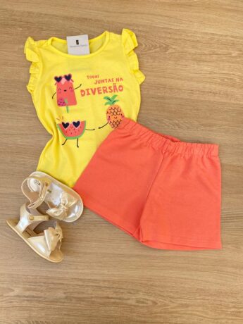 Conjunto Infantil Feminino Regata Amarela e Short Salmão Fernanda Ramos Kids