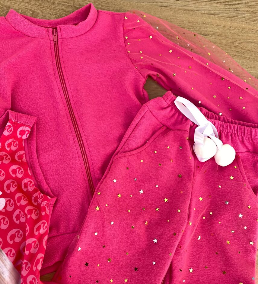 fernandaramoskids com br Conjunto Infantil Feminino Regata com Estampa + Jaqueta + Calça Pink 2